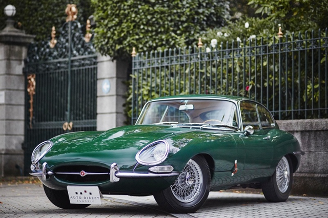 ジャガーEタイプ画像