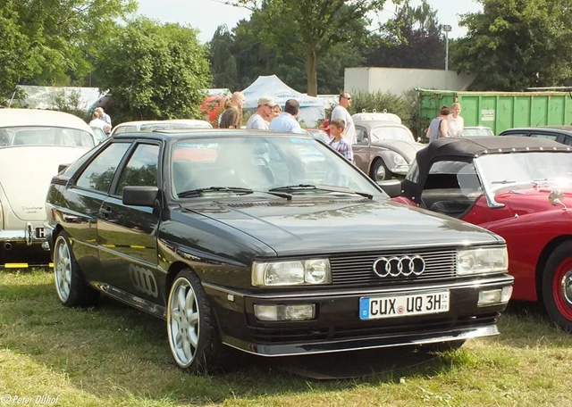 アウディ クワトロ 旧車 画像